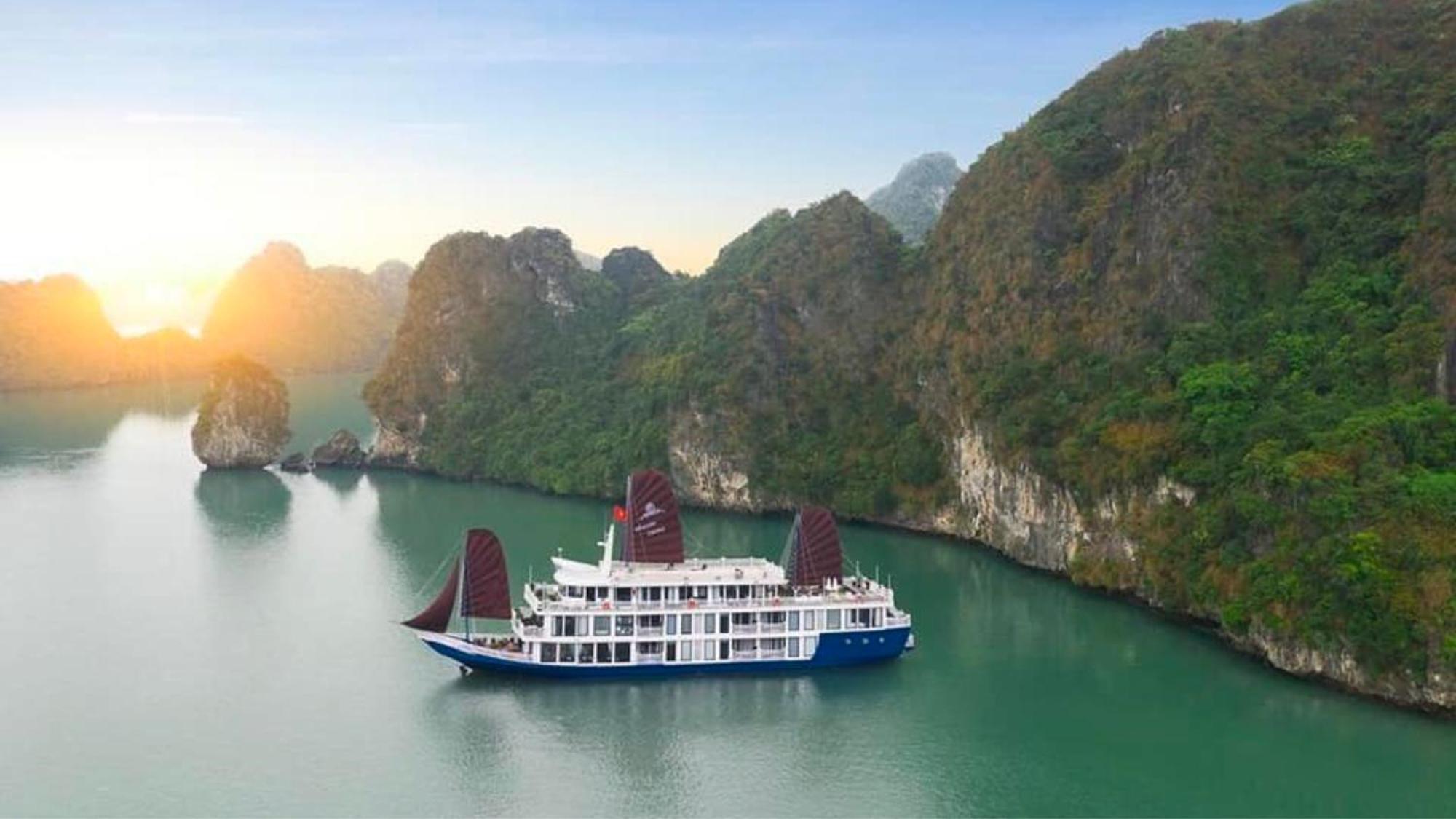 Lotus Elegance Cruise Ξενοδοχείο Χα Λονγκ Εξωτερικό φωτογραφία